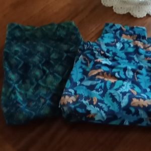 Two pair of LuLaRoe leggins